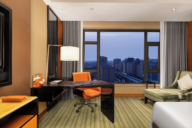 プルマン 東莞 チャンアン (东莞长安君源铂尔曼酒店)