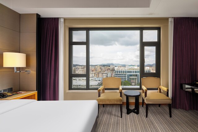 プルマン 東莞 チャンアン (东莞长安君源铂尔曼酒店)