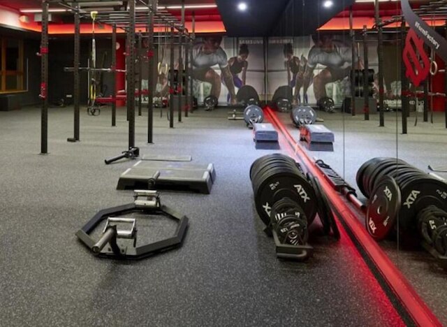 ホテルチャールズセントラル - チェコリーディングホテルズ