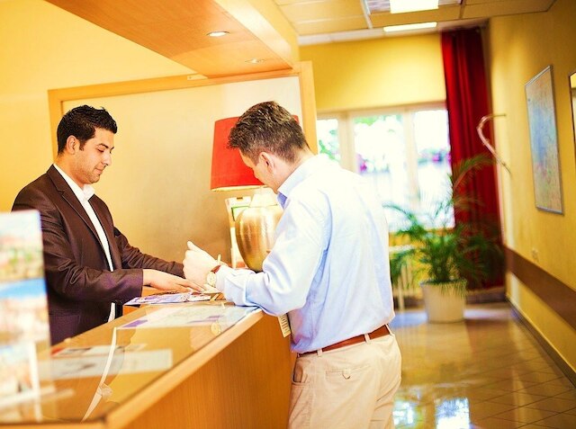 ホテルチャールズセントラル - チェコリーディングホテルズ