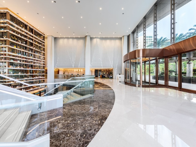 ウィンザー ホテル 台中 (台中裕元花園酒店)