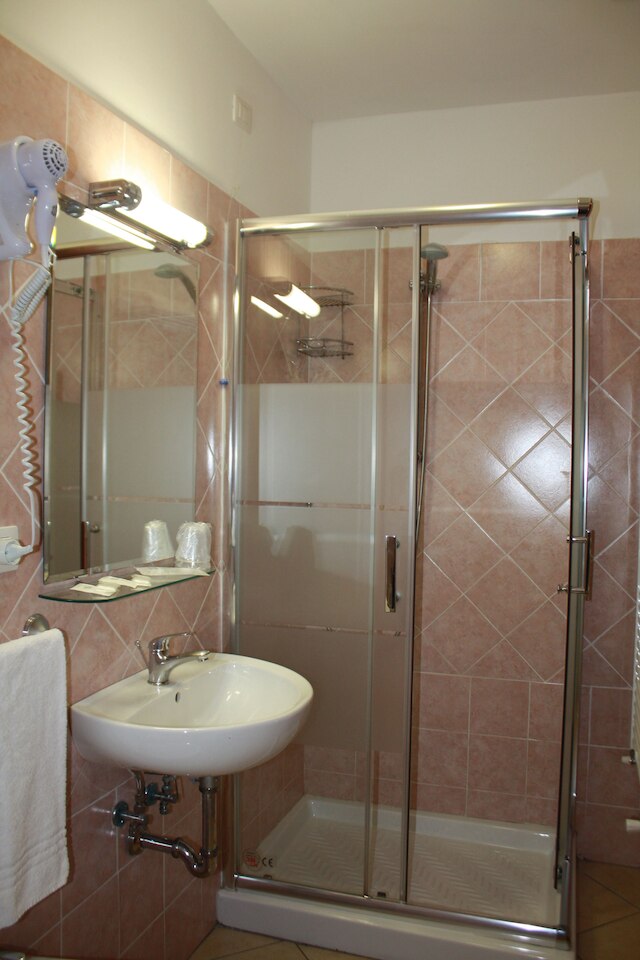 アデライデ ハウス