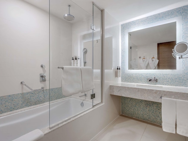 スイソテル リビング アル グュイラール