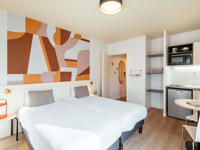 アパートスタイルホテル アダージョ アクセス パリ アスニエール