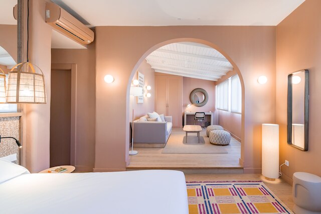 U センセ グラナダ セントロ