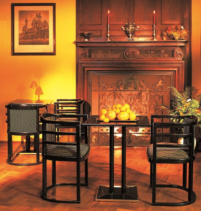 モンディアル アパートメント ホテル