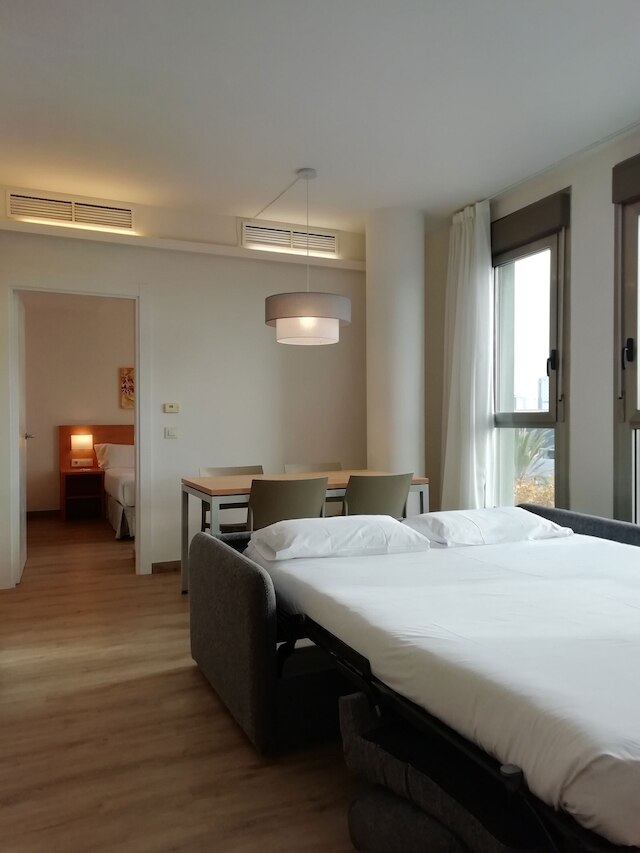 アパートホテル アウラ パーク フィラ バルセロナ