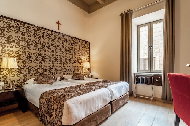 ノートル ダム オブ エルサレム センター