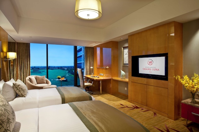 ワールドホテル グランド ジュナ 無錫 (無錫君来世尊酒店)