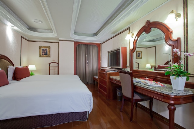 ハピネス ホテル