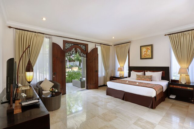 ホテル オンバク サンセット