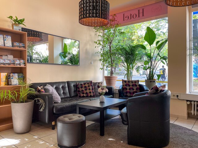 ホテル アム センドリンガー トール