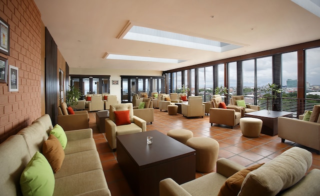 ホテル  サンティカ マカッサル