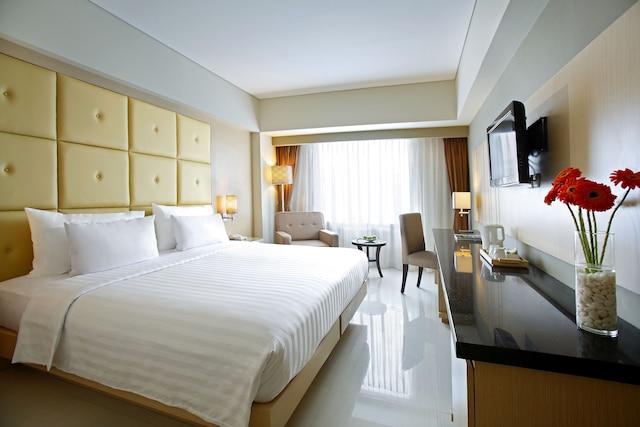 ホテル  サンティカ マカッサル