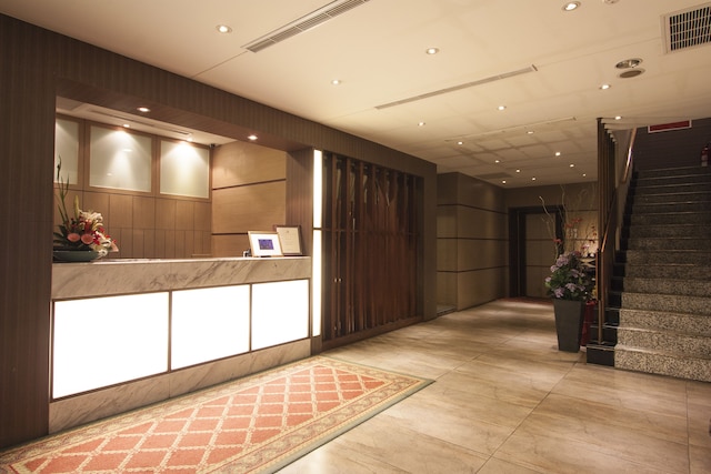 エリン ホテル (伊倫商務会館)