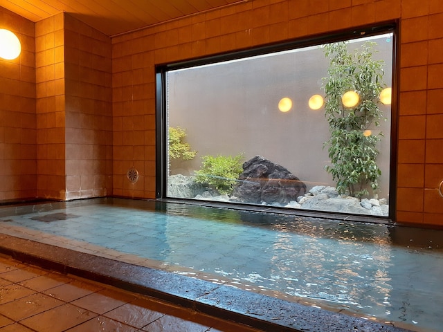 ホテルルートイン亀山インター