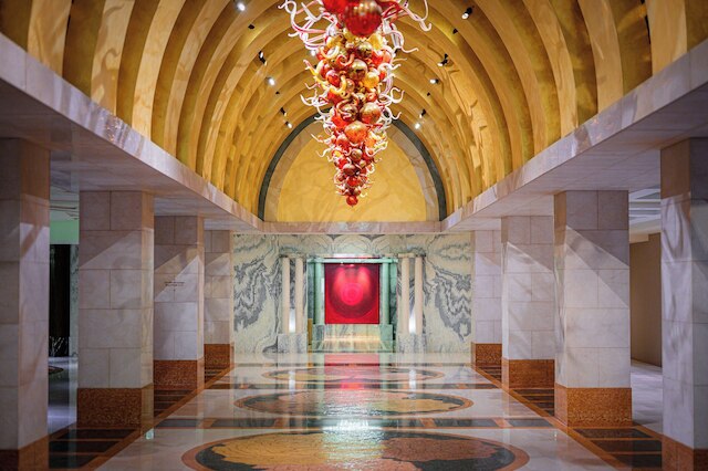 リゾーツ ワールド セントーサ - クロックフォーズ タワー