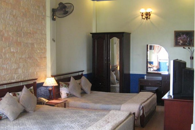 サニー C ホテル