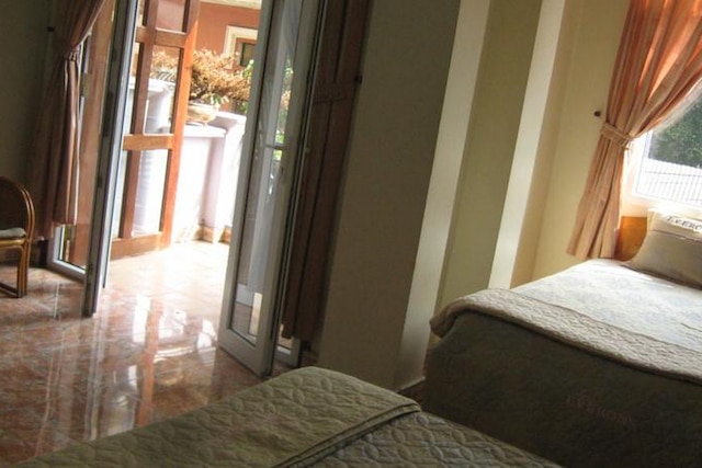 サニー C ホテル