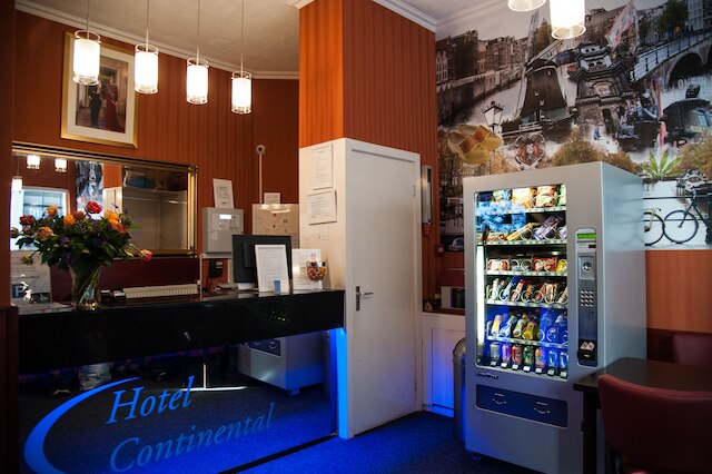 ホテル コンチネンタル アムステルダム