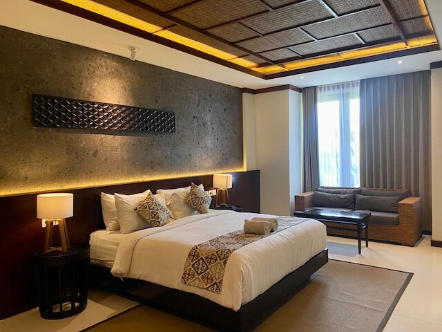 ヂャブ・スミニャック・ホテル