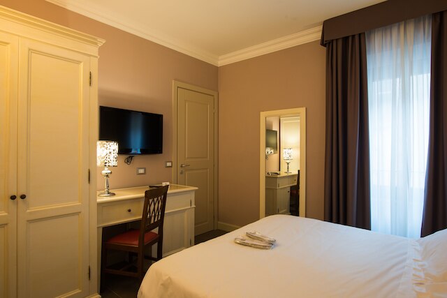 パラッツォ デイ メルカンティ - ヒストリカル レジデンス