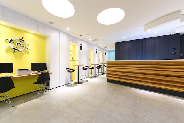 ザ ブルー コースト ホテル