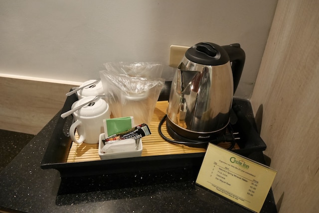 サークル イン - ホテル & スイーツ