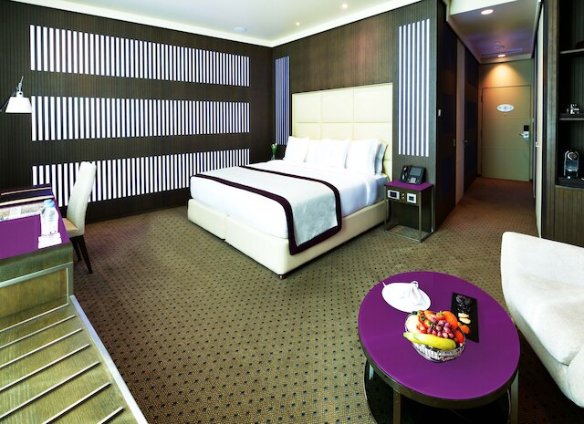 ザ トーチ ドーハ