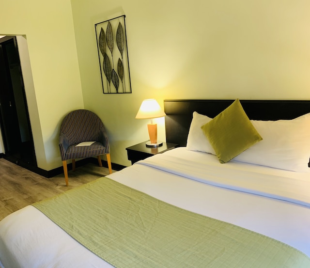 ホテル アット ザ ウォルドーフ