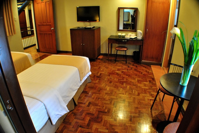 ファーサル ホテル