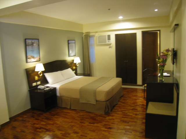 ファーサル ホテル カラヤン