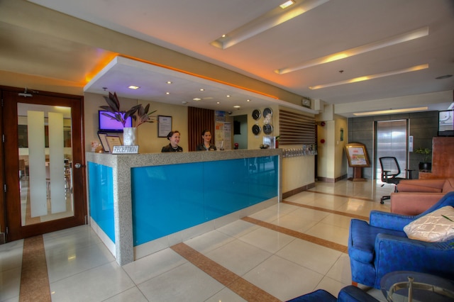 ファーサル ホテル カラヤン