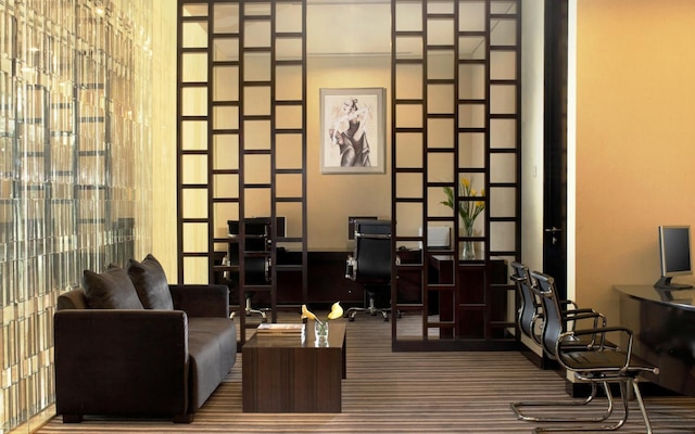 PO ホテル セマラン