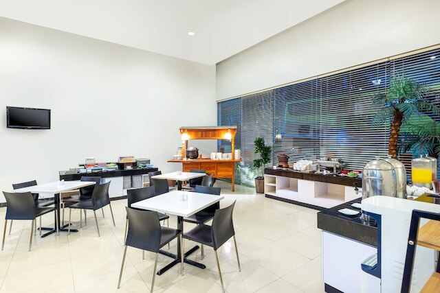 アマリス  ホテル チハンペラス バンドン