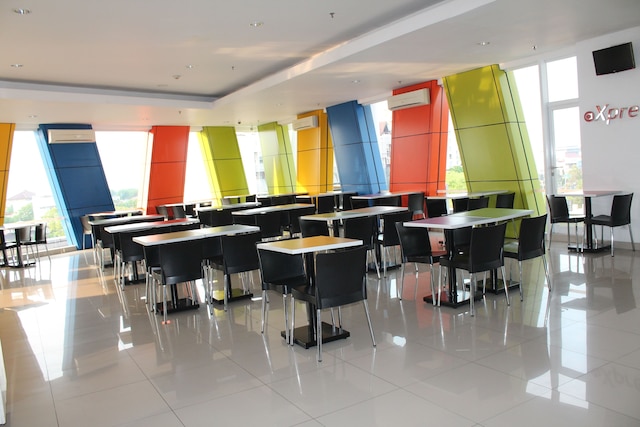 アマリス  ホテル  ペムダ スマラン