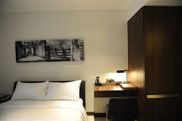 S33 コンパクト ホテル