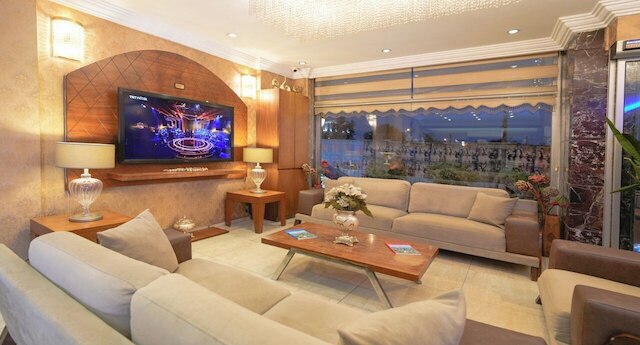 ホテル アキルディズ