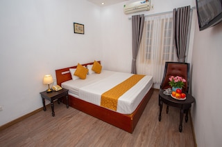 ランデブ・ヴー・ホテル