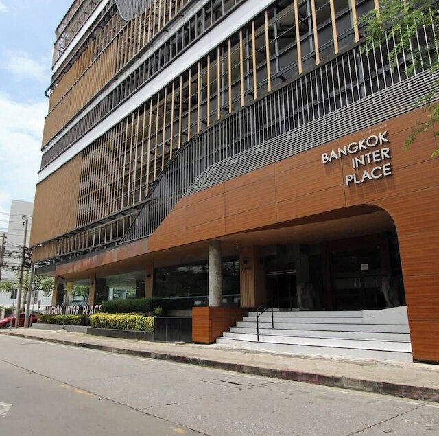バンコク インター プレイス ホテル