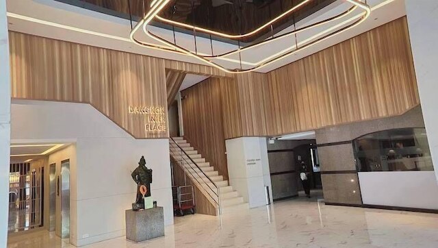 バンコク インター プレイス ホテル