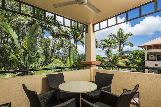 シティ プラザ アパートメンツ