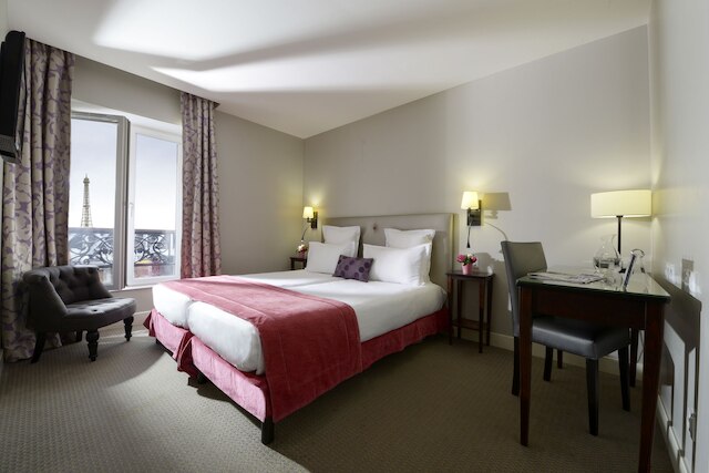 オテル ル ルレ サン シャルル