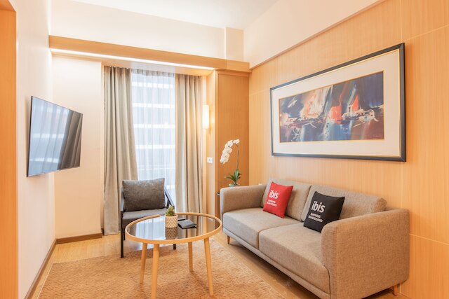 イビス バンドン トランス ステュディオ