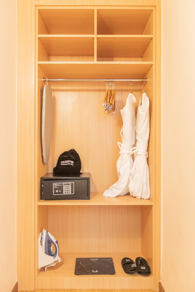 イビス バンドン トランス ステュディオ