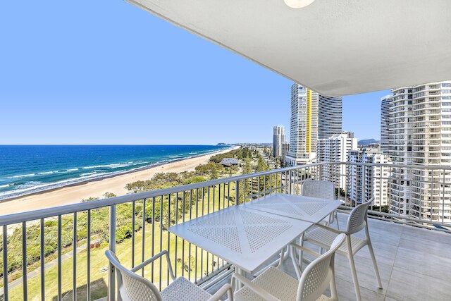 タリスマン アパートメンツ