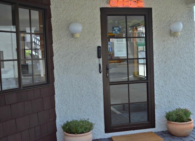 サザン コンフォート モーテル