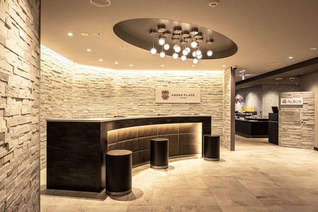 アゴーラプレイス 大阪難波