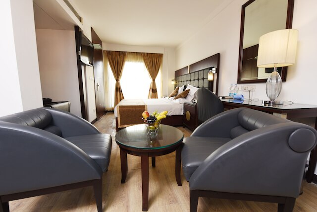 ザ コーポレート