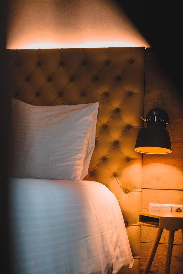 オテル レ 4 エレマン